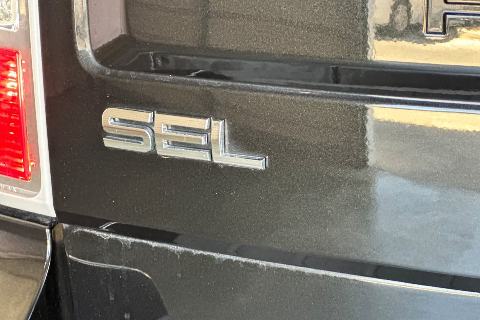 Used 2014 Ford Flex SEL w/ Equipment Group 202A FWD image 16