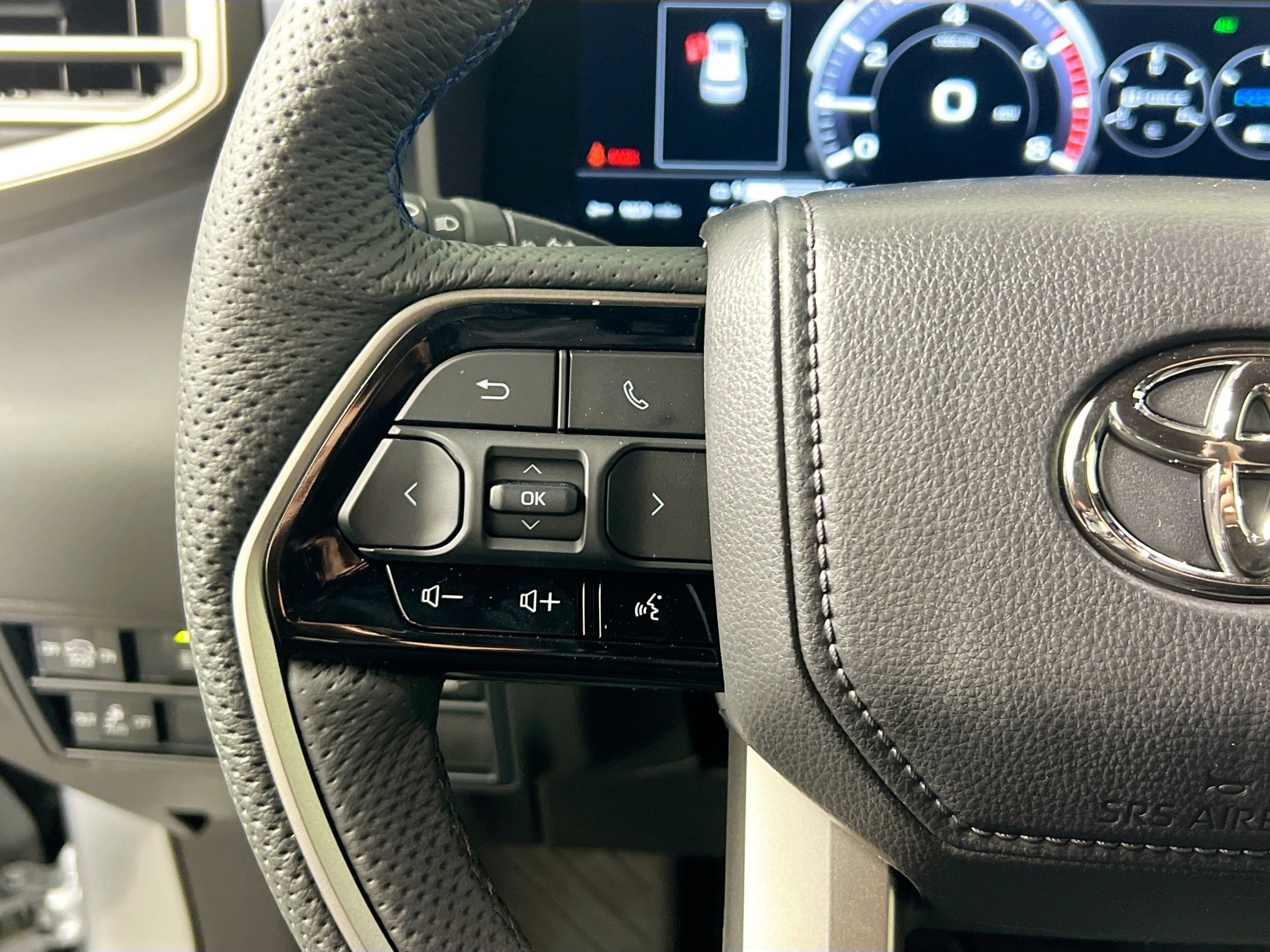 New 2026 Toyota Sequoia Platinum image 18