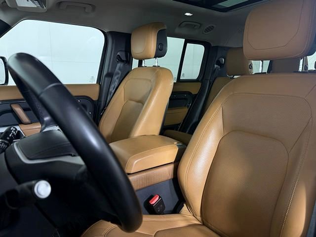 Used 2023 Land Rover Defender 130 First Edition AWD/4WD image 5