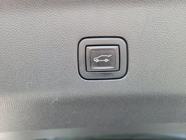 Used 2023 GMC Yukon Denali Ultimate AWD/4WD image 15