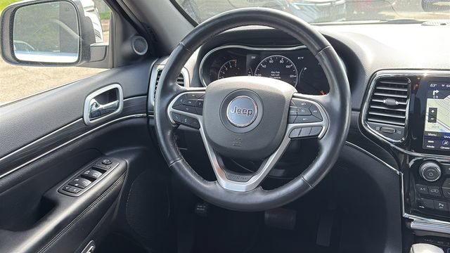 Used 2022 Jeep Grand Cherokee Limited w/ Tech Group AWD/4WD image 25