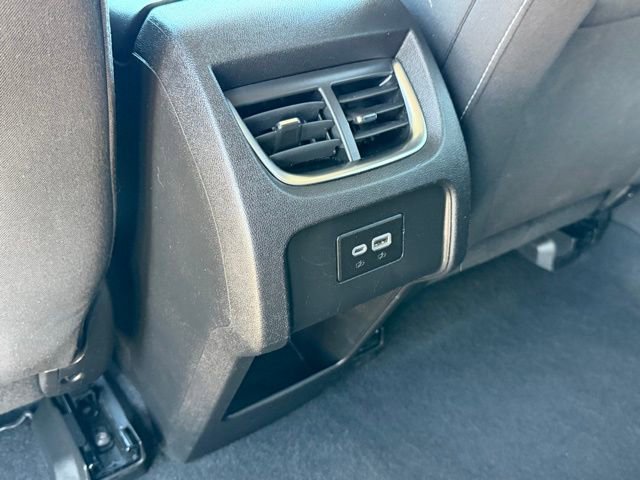 Used 2023 Chevrolet Blazer LT FWD image 20