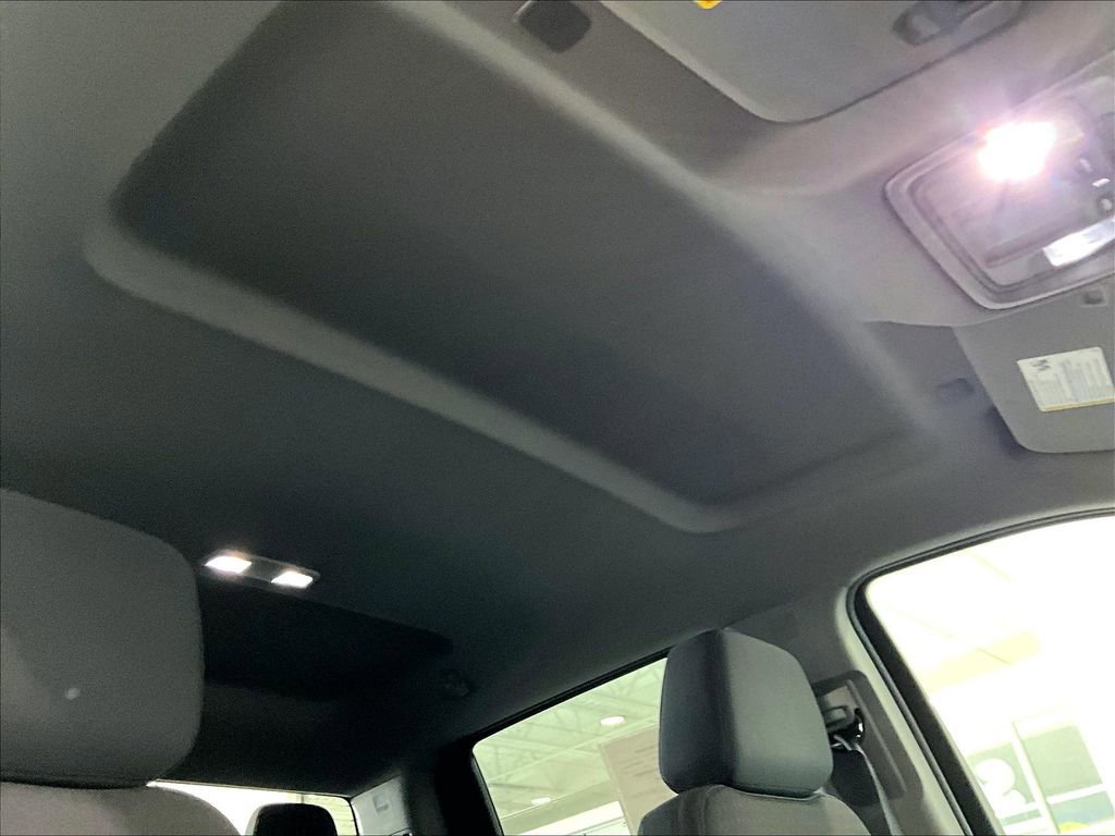 Used 2024 GMC Sierra 1500 Elevation image 22