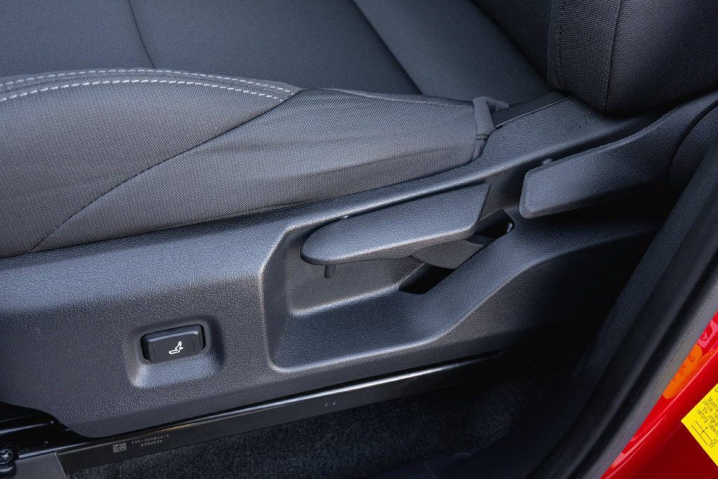 Certified 2025 Toyota Tacoma SR RWD image 12
