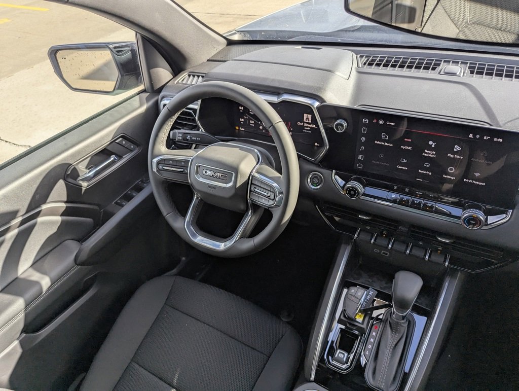 New 2026 GMC Canyon Elevation image 17