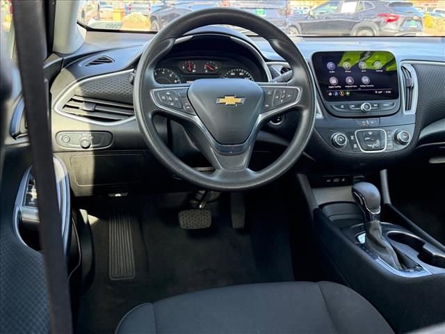 Certified 2024 Chevrolet Malibu LS image 9