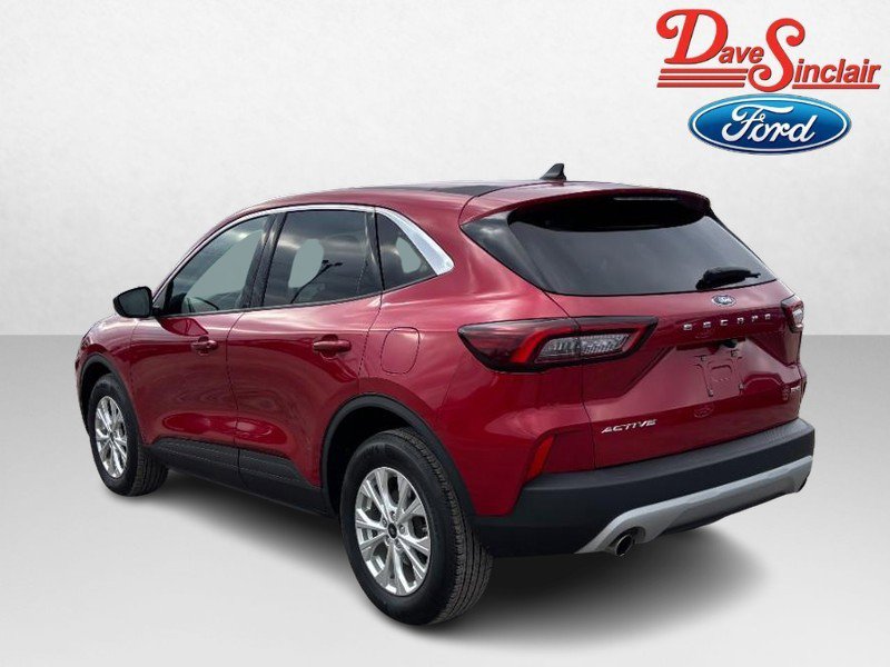 Used 2023 Ford Escape Active AWD/4WD image 9
