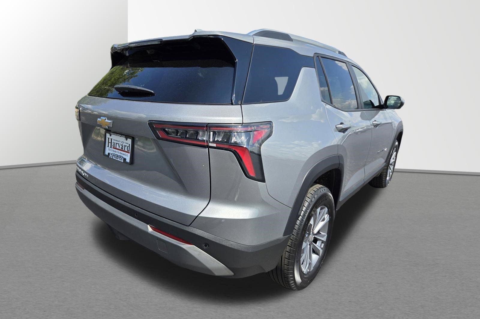 Used 2025 Chevrolet Equinox LT w/ Convenience Package II AWD/4WD image 4