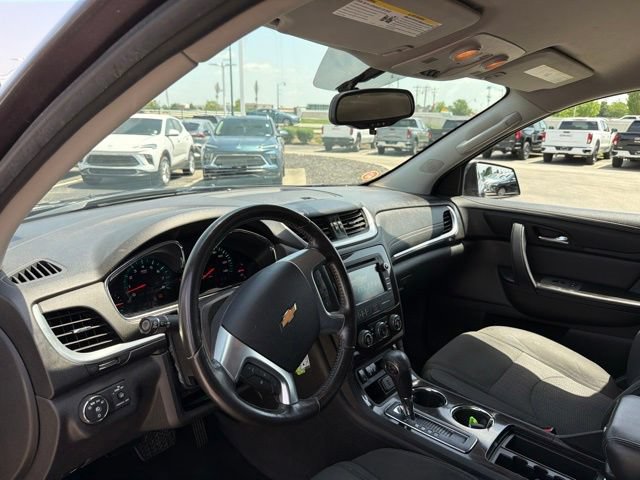Used 2015 Chevrolet Traverse LT w/ Style and Technology Package FWD image 15
