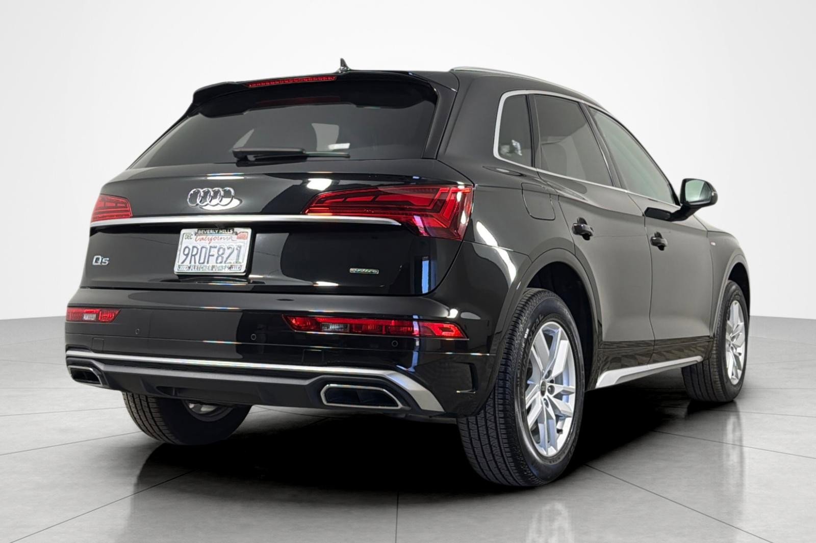 Used 2023 Audi Q5 2.0T Premium w/ Convenience Package AWD/4WD image 5