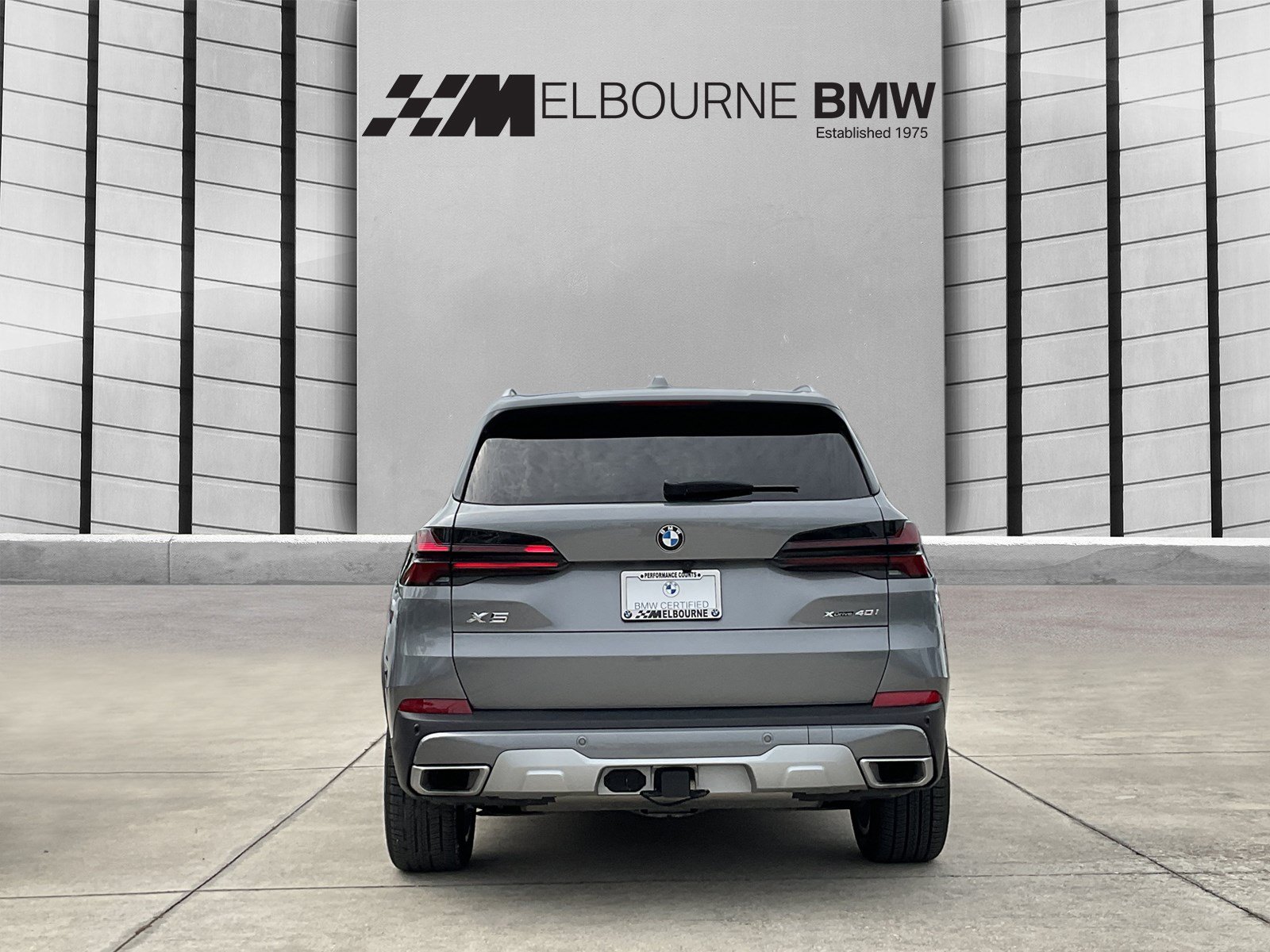 Used 2024 BMW X5 xDrive40i w/ Premium Package AWD/4WD image 5