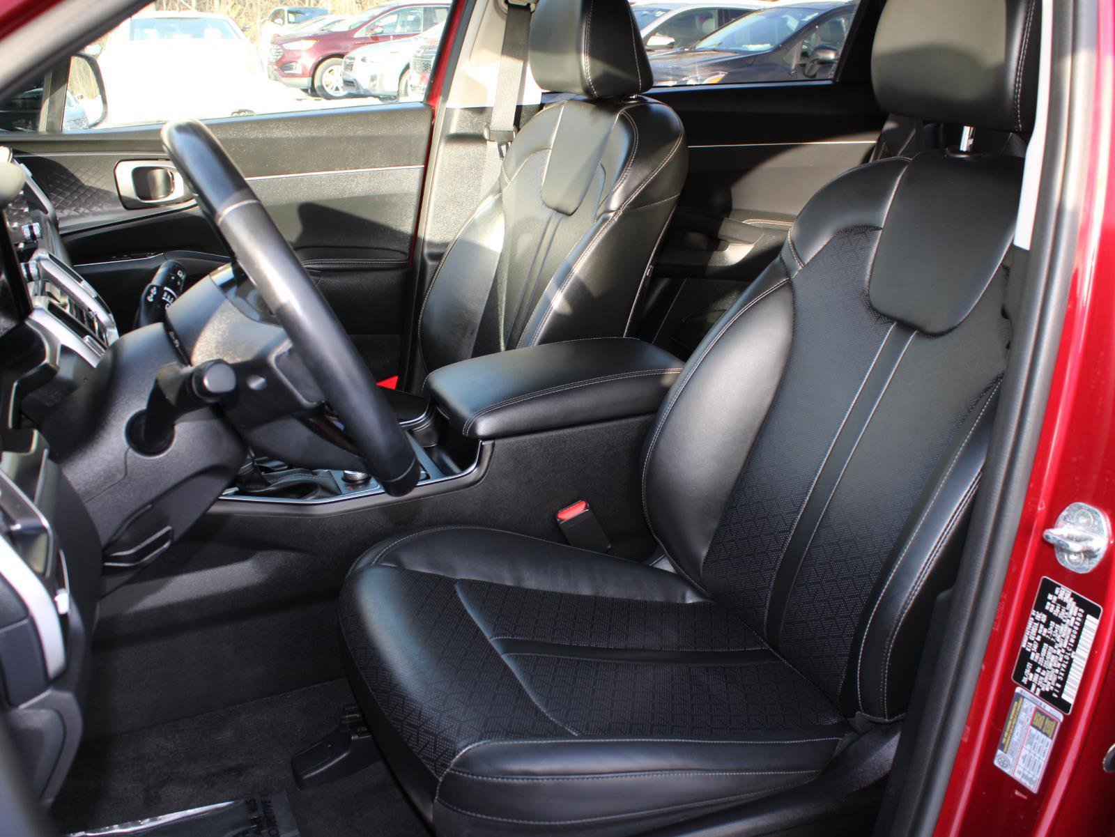 Used 2021 Kia Sorento S w/ Panoramic Sunroof Package image 15