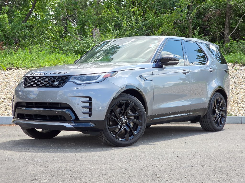 Used 2023 Land Rover Discovery S R-Dynamic AWD/4WD image 2
