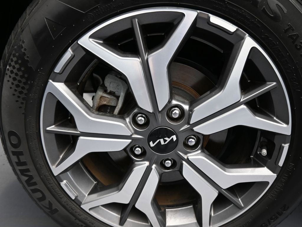 Used 2022 Kia Seltos EX image 46