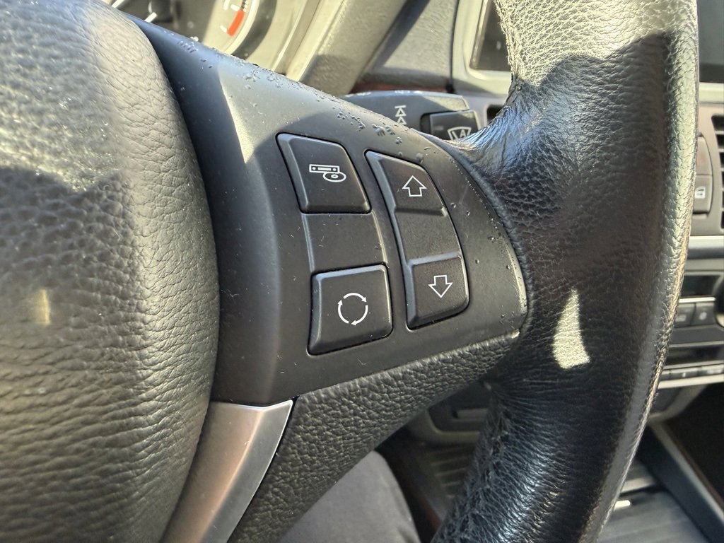 Used 2011 BMW X5 xDrive35i image 18