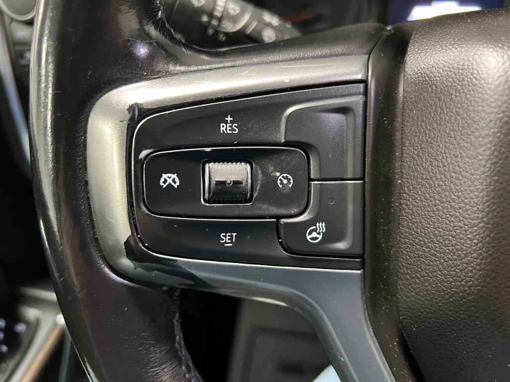 Used 2019 Chevrolet Silverado 1500 LT w/ All-Star Edition image 10