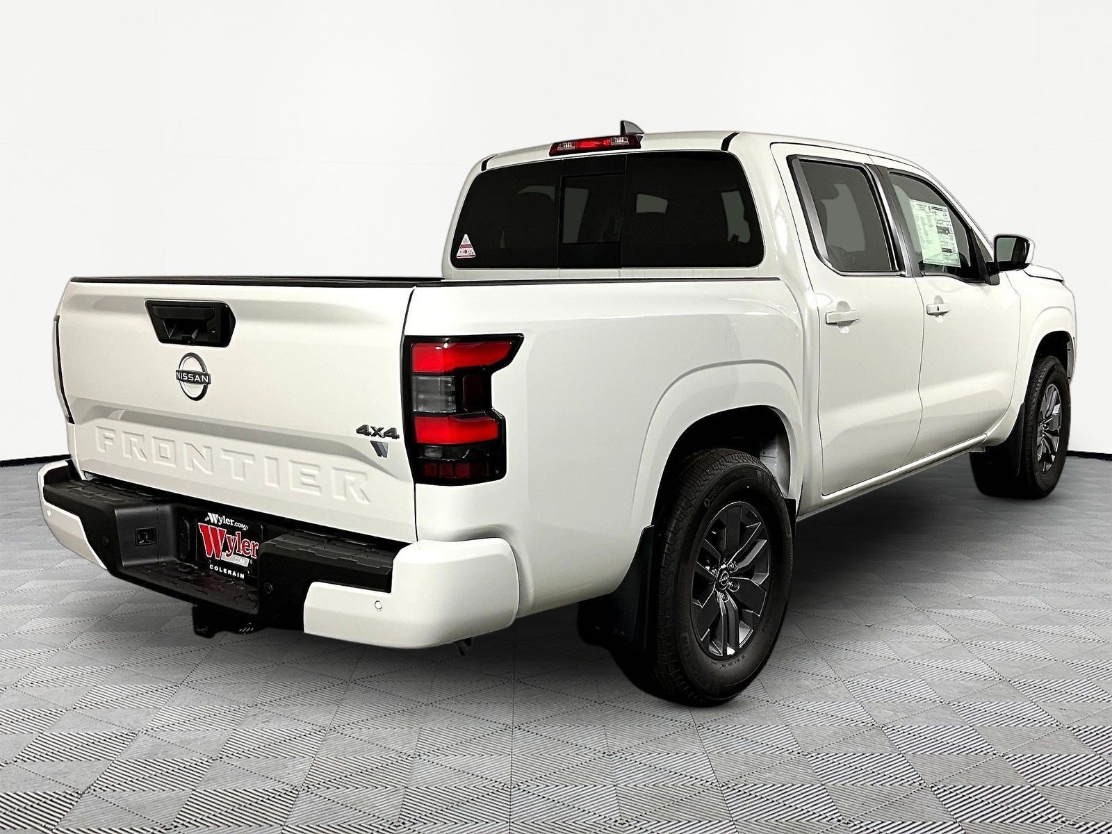 New 2026 Nissan Frontier SV w/ SV Convenience Package AWD/4WD image 7