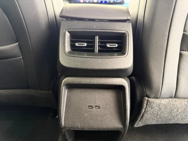Used 2024 Chevrolet Equinox EV LT w/ LPO, Trailering Package FWD image 28
