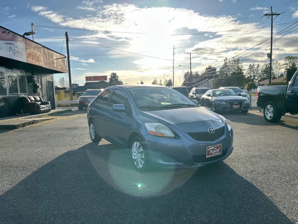 Used 2010 Toyota Yaris Sedan FWD image 4