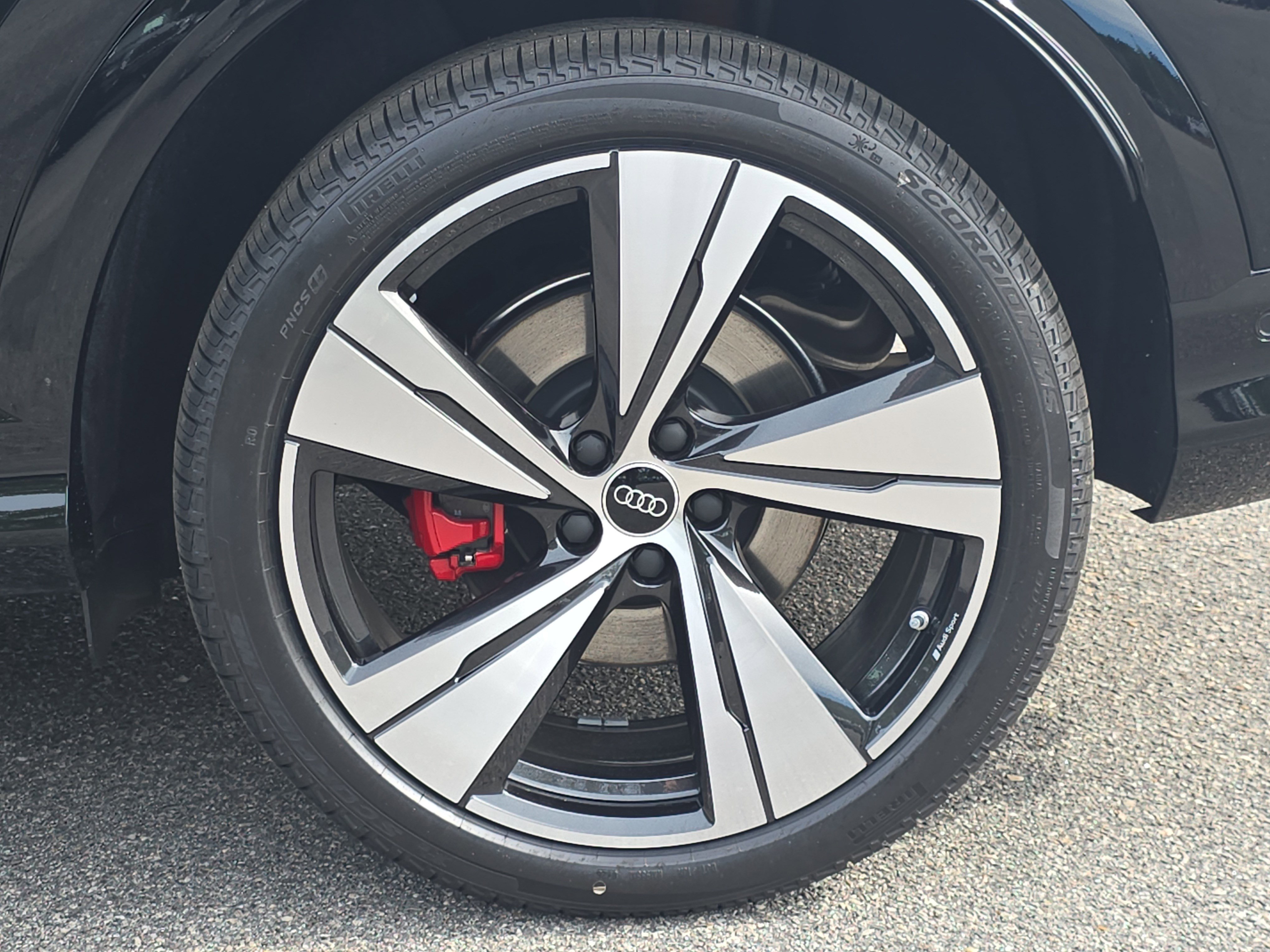 New 2026 Audi SQ5 Premium Plus image 33