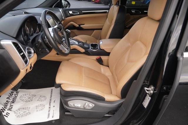 Used 2016 Porsche Cayenne image 9