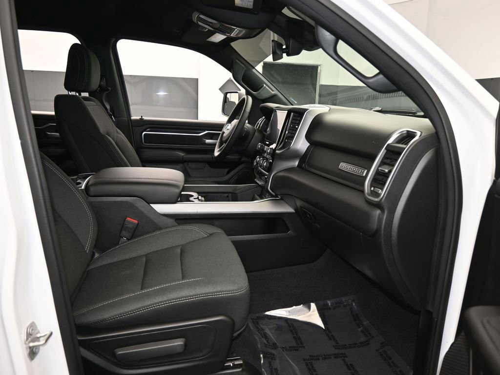 Used 2025 RAM 1500 Big Horn image 39