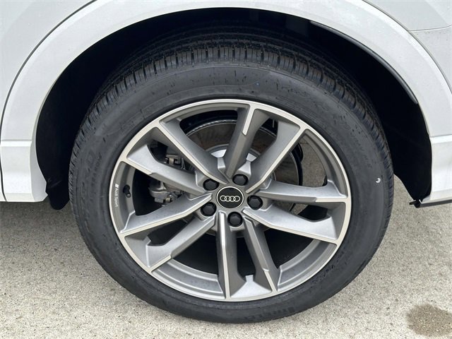 New 2025 Audi Q3 2.0T Premium image 4