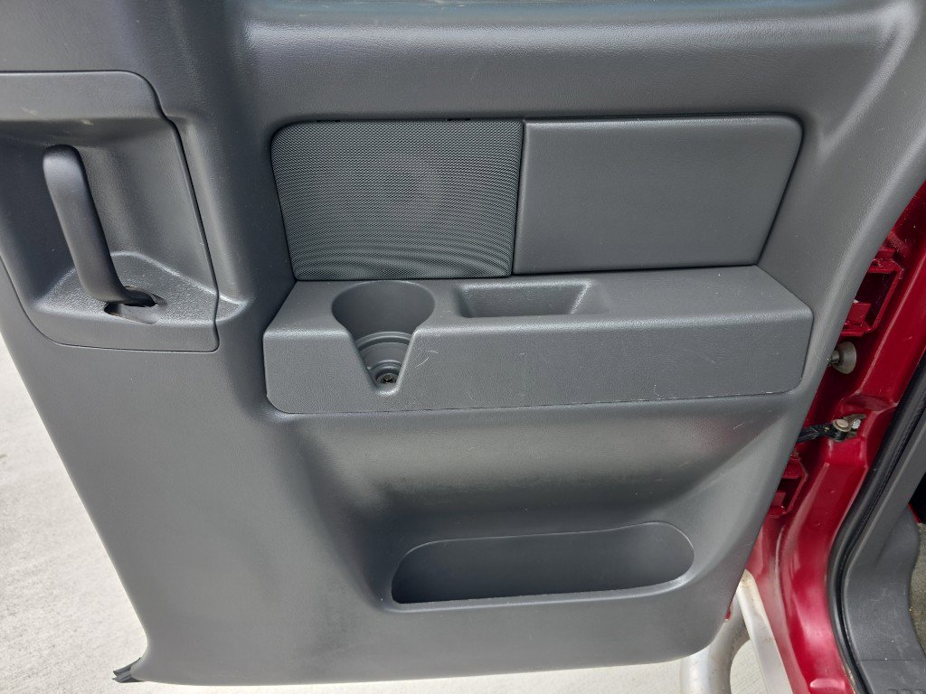 Used 2005 Chevrolet Silverado 1500 w/ Safe And Sound Package image 19