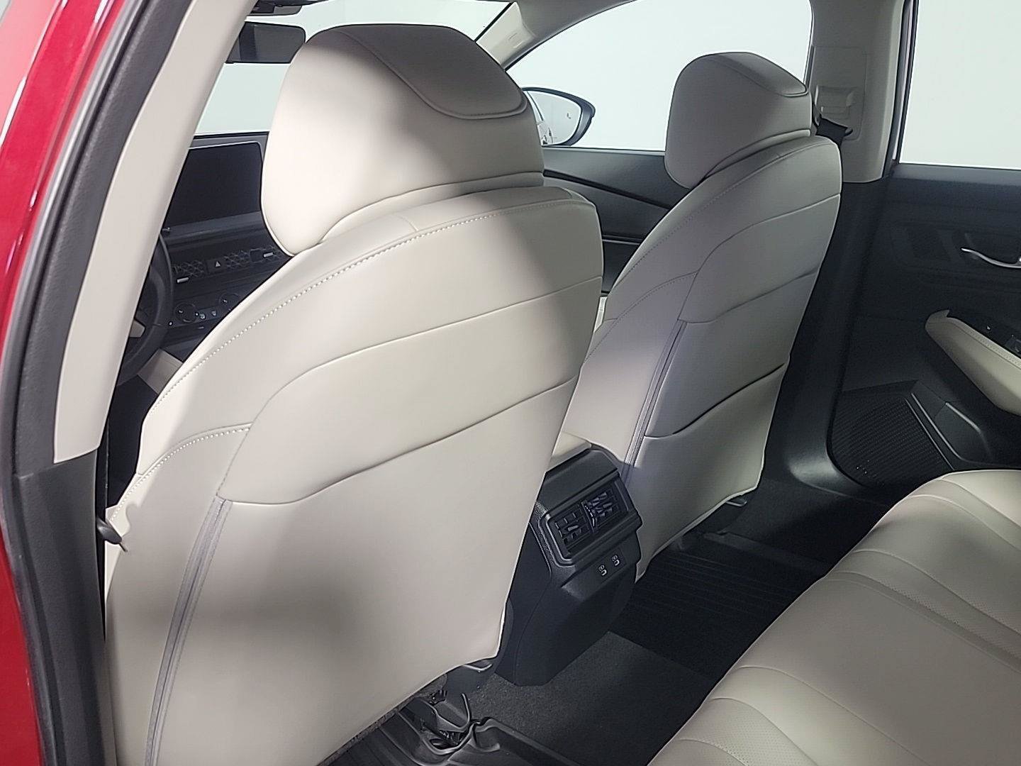 Used 2023 Honda Accord Touring image 18