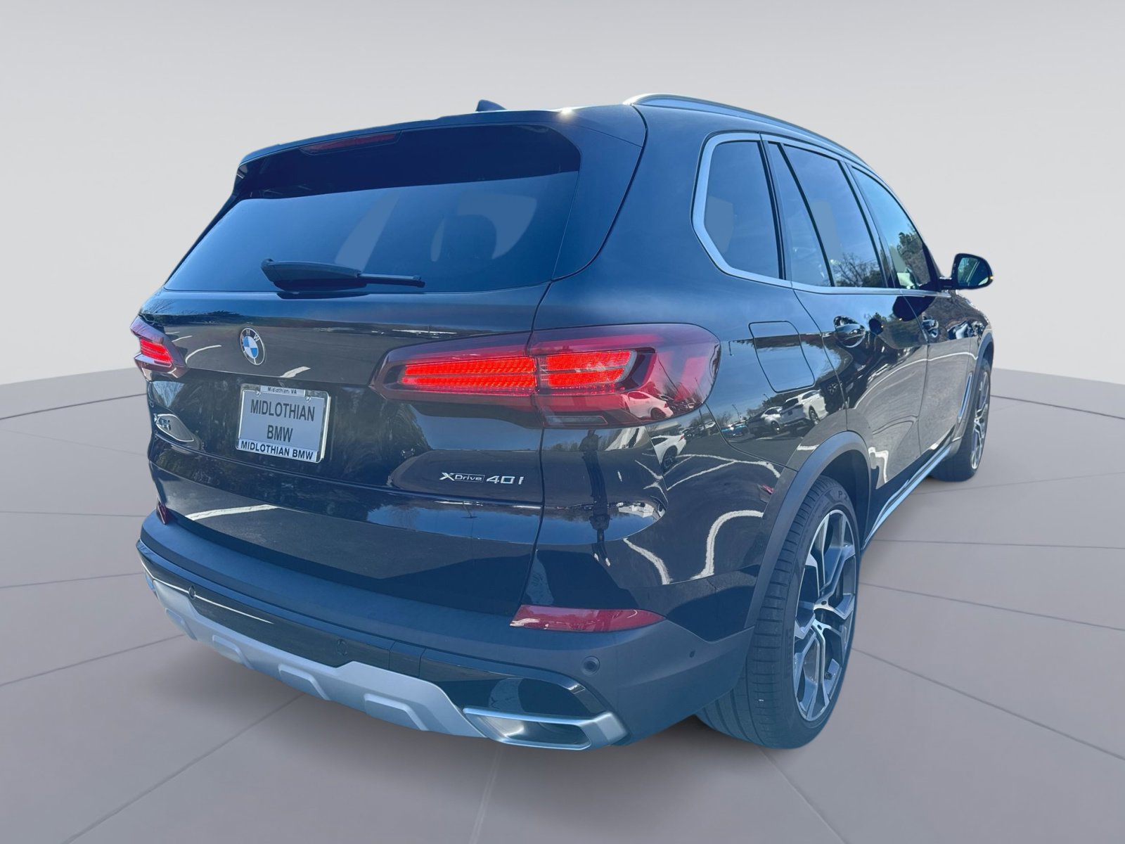 Used 2023 BMW X5 xDrive40i w/ Premium Package image 29