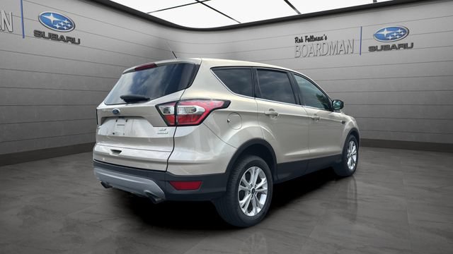 Used 2017 Ford Escape SE w/ SE Cold Weather Package FWD image 5