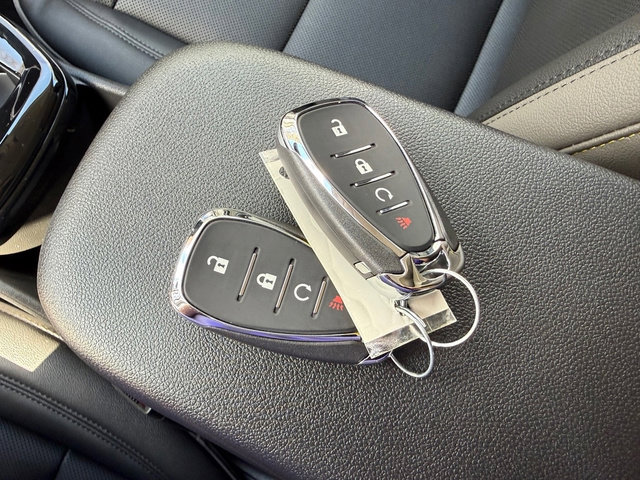 Used 2025 Chevrolet Trax ACTIV image 26