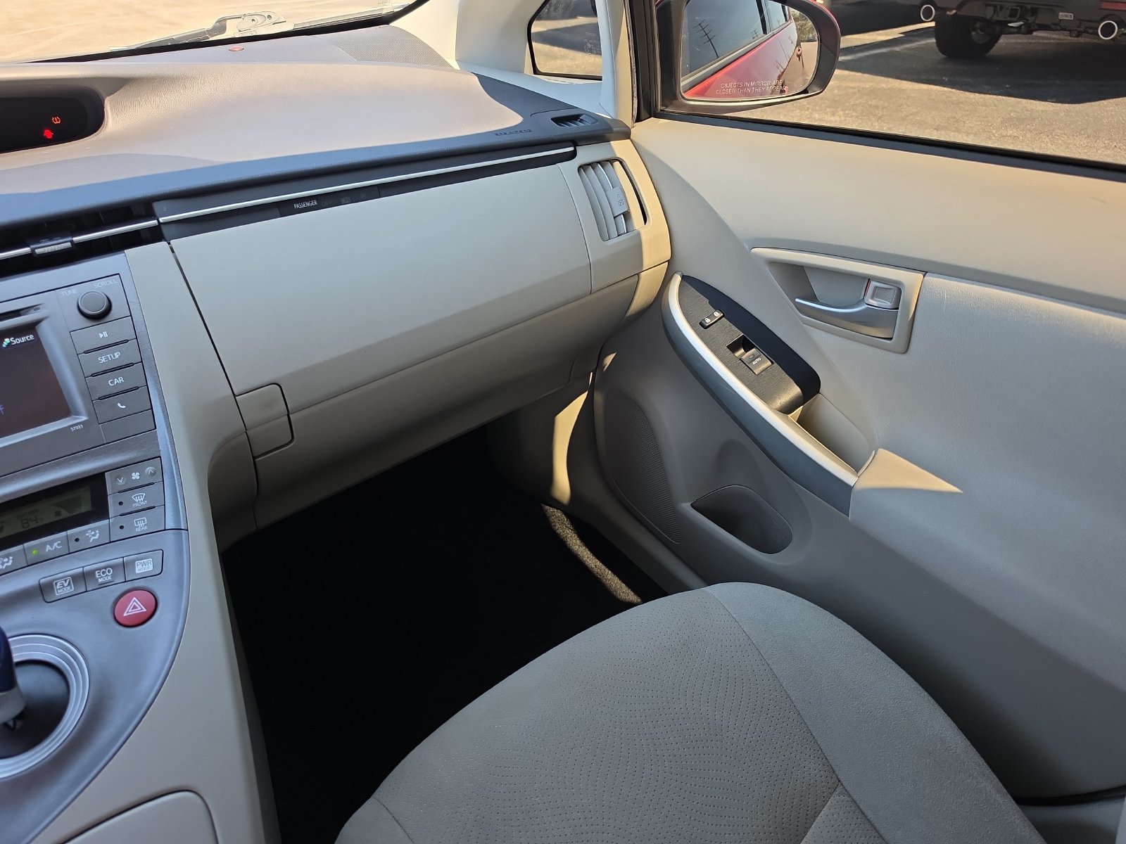 Used 2015 Toyota Prius Two FWD image 11