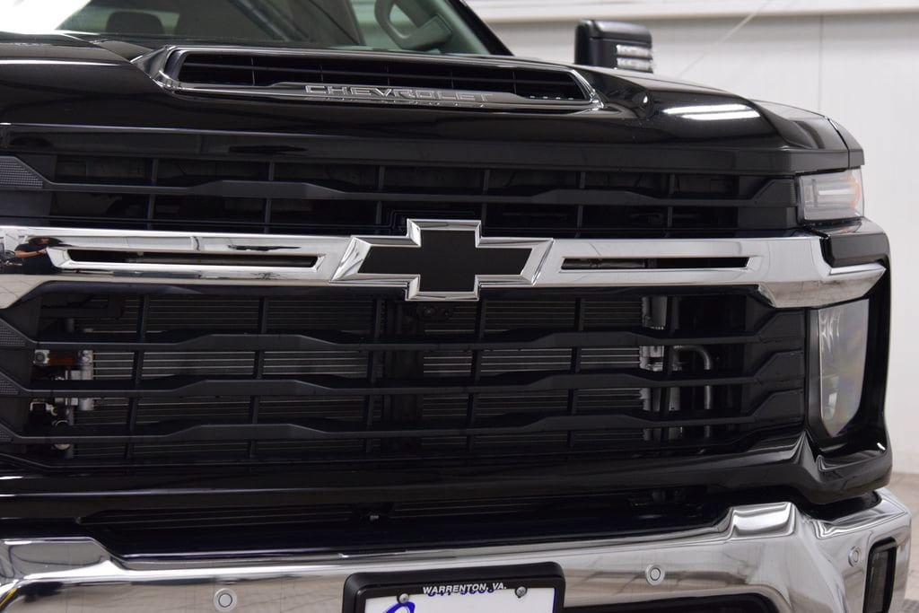 New 2026 Chevrolet Silverado 2500 LT w/ All Star Edition AWD/4WD image 11