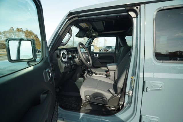 New 2026 Jeep Wrangler Unlimited Sport AWD/4WD image 10