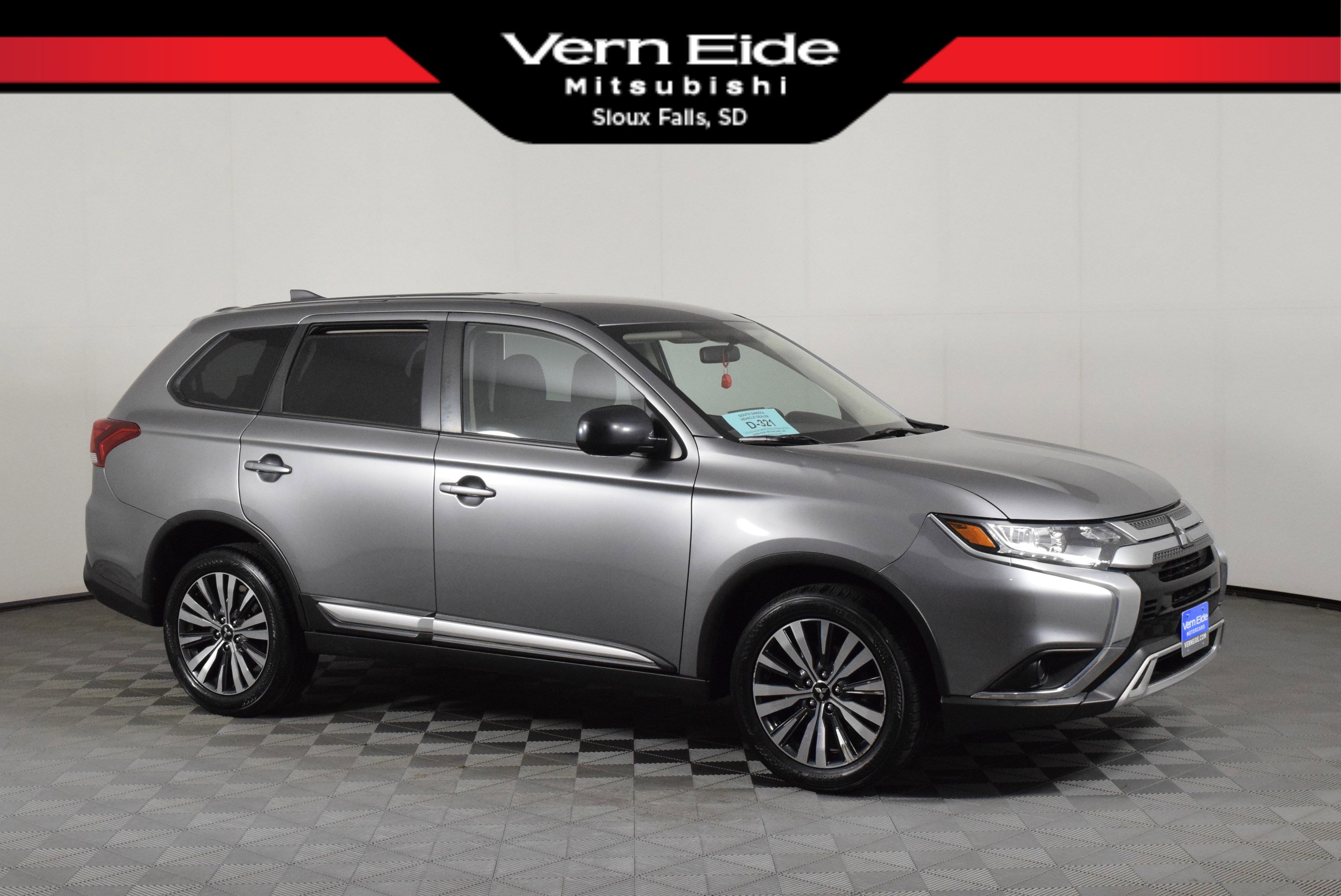 Used 2020 Mitsubishi Outlander ES