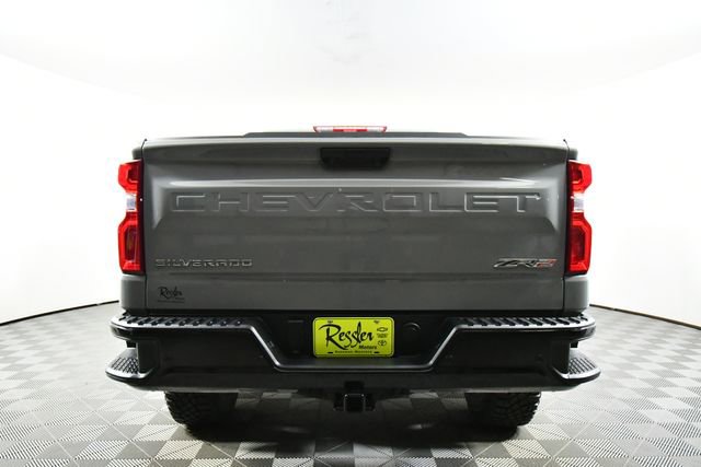 Used 2025 Chevrolet Silverado 1500 ZR2 w/ Technology Package image 12