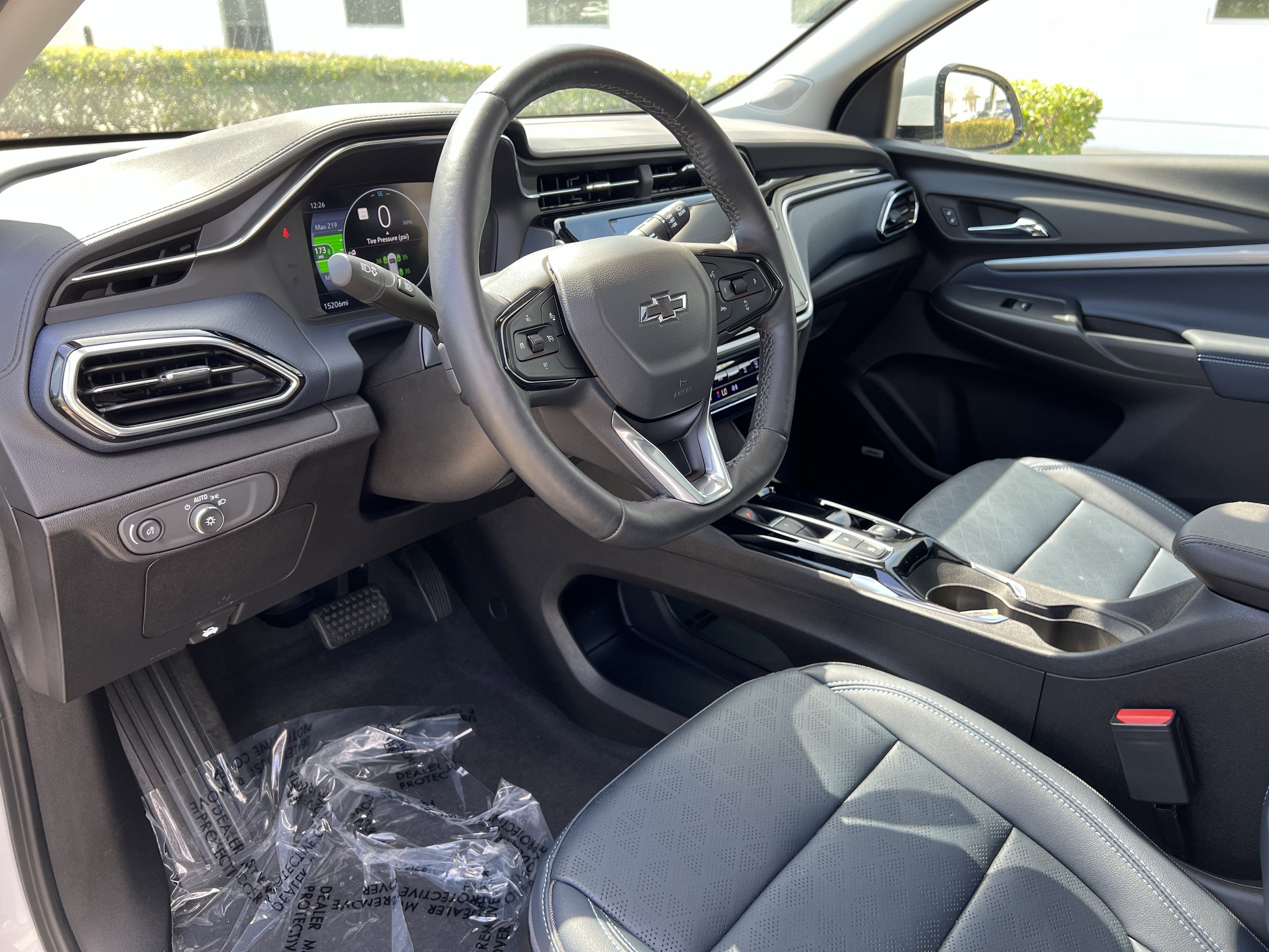 Used 2023 Chevrolet Bolt EUV Premier w/ Sun & Sound Package image 17