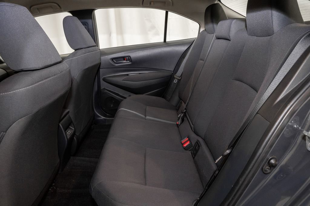 Used 2023 Toyota Corolla LE image 8