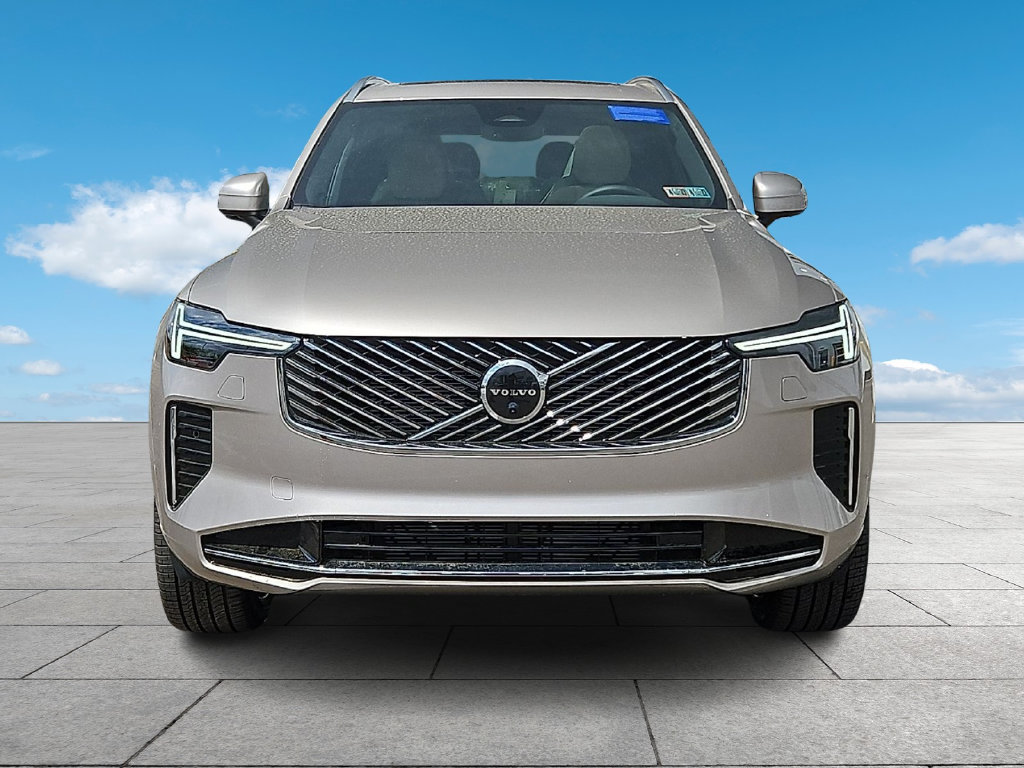 New 2026 Volvo XC90 B6 Plus w/ Protection Package Premier AWD/4WD image 3