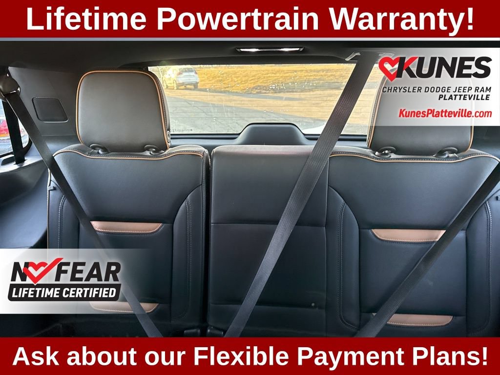 Used 2022 GMC Yukon AT4 AWD/4WD image 41