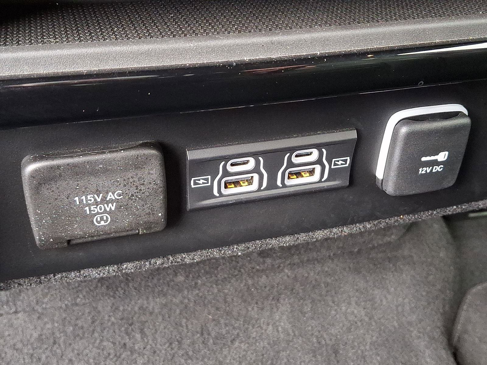 Certified 2025 Jeep Wagoneer L 4WD image 13