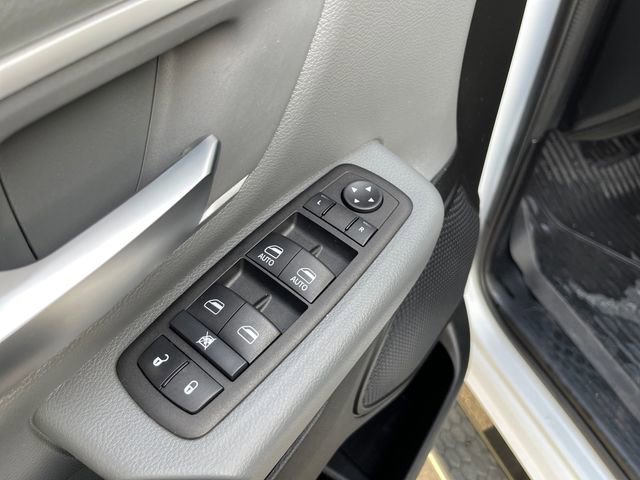 Used 2023 RAM 1500 Big Horn AWD/4WD image 11