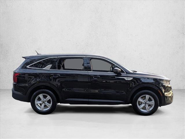 Used 2022 Kia Sorento LX video 4