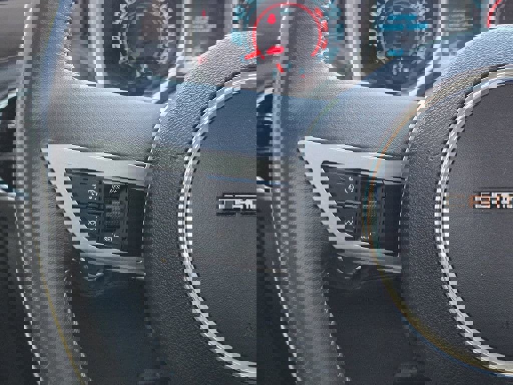 Used 2011 Chevrolet Camaro SS image 16