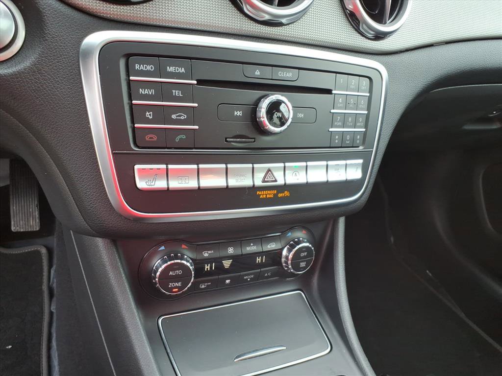 Certified 2019 Mercedes-Benz GLA 250 4MATIC image 19