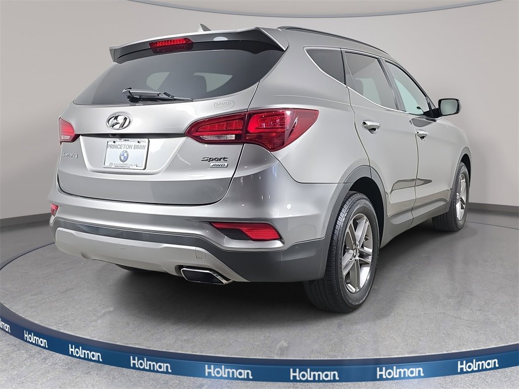 Used 2017 Hyundai Santa Fe Sport image 6