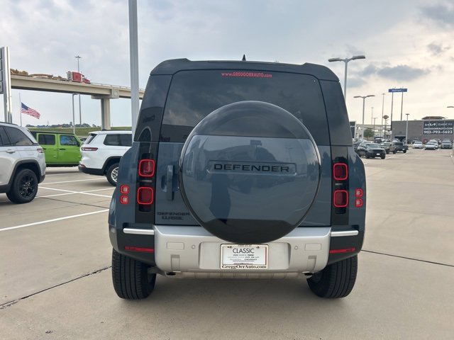 Used 2024 Land Rover Defender 110 S image 7