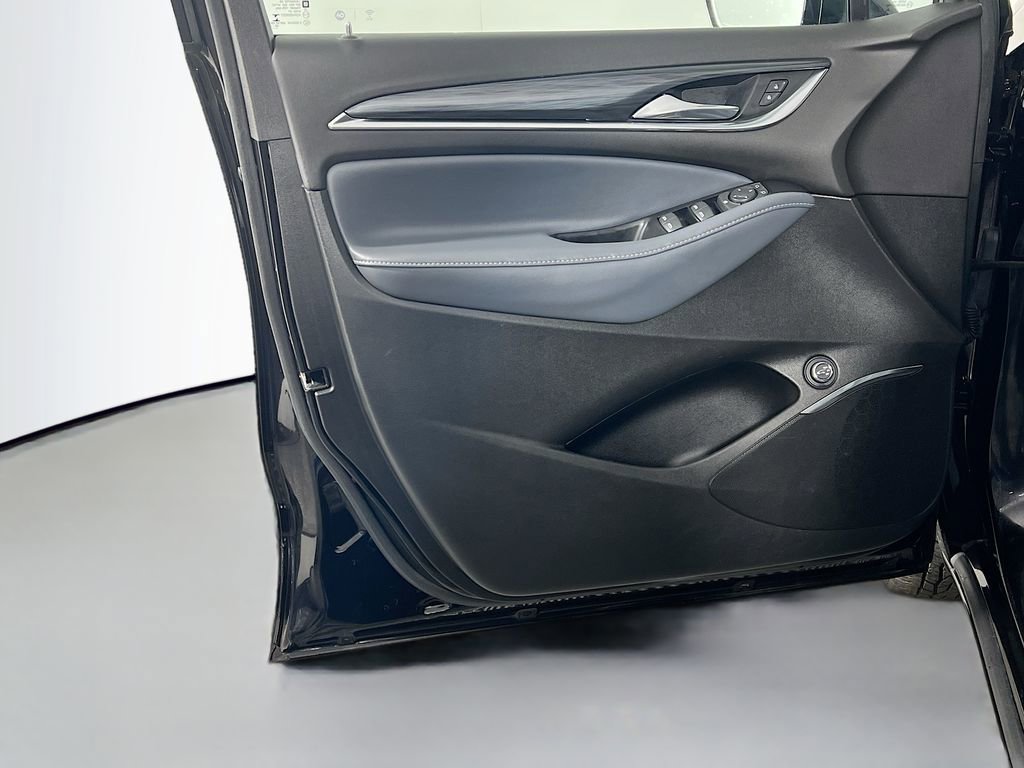 Used 2023 Buick Enclave Essence w/ Experience Buick Package image 17