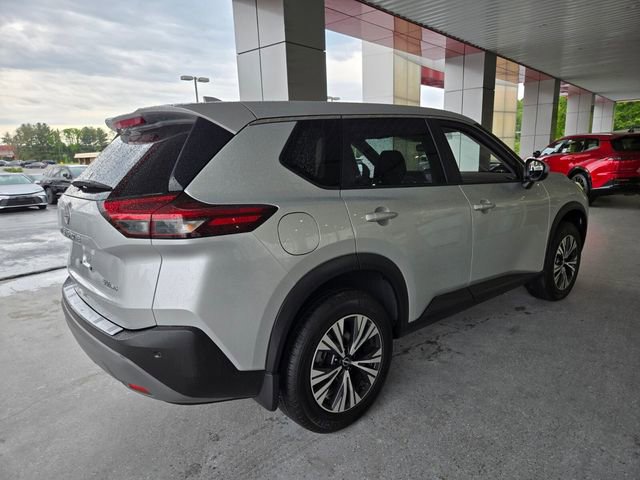 Used 2023 Nissan Rogue SV AWD/4WD image 8